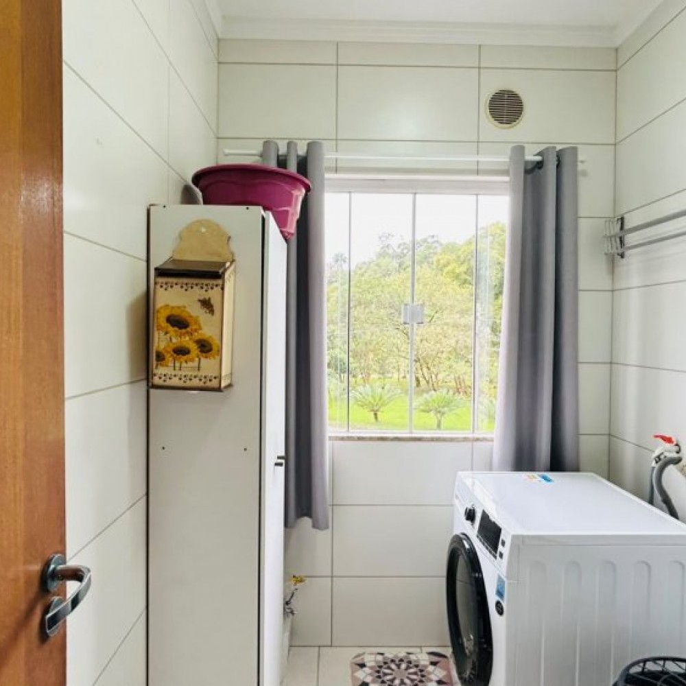 APARTAMENTO  NO BAIRRO JARAGU�  ESQUERDO