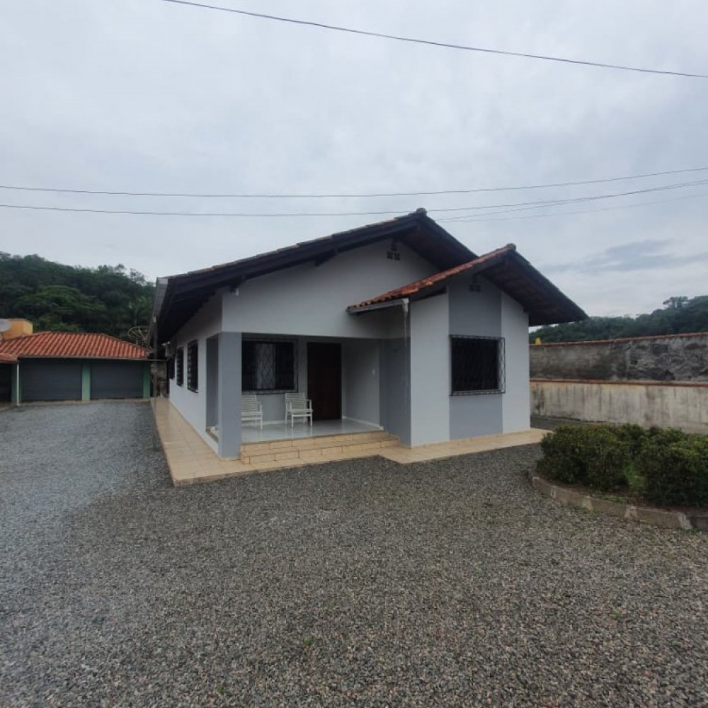 Duas casas em Tr�s Rios do Norte, Jaragu� do Sul 