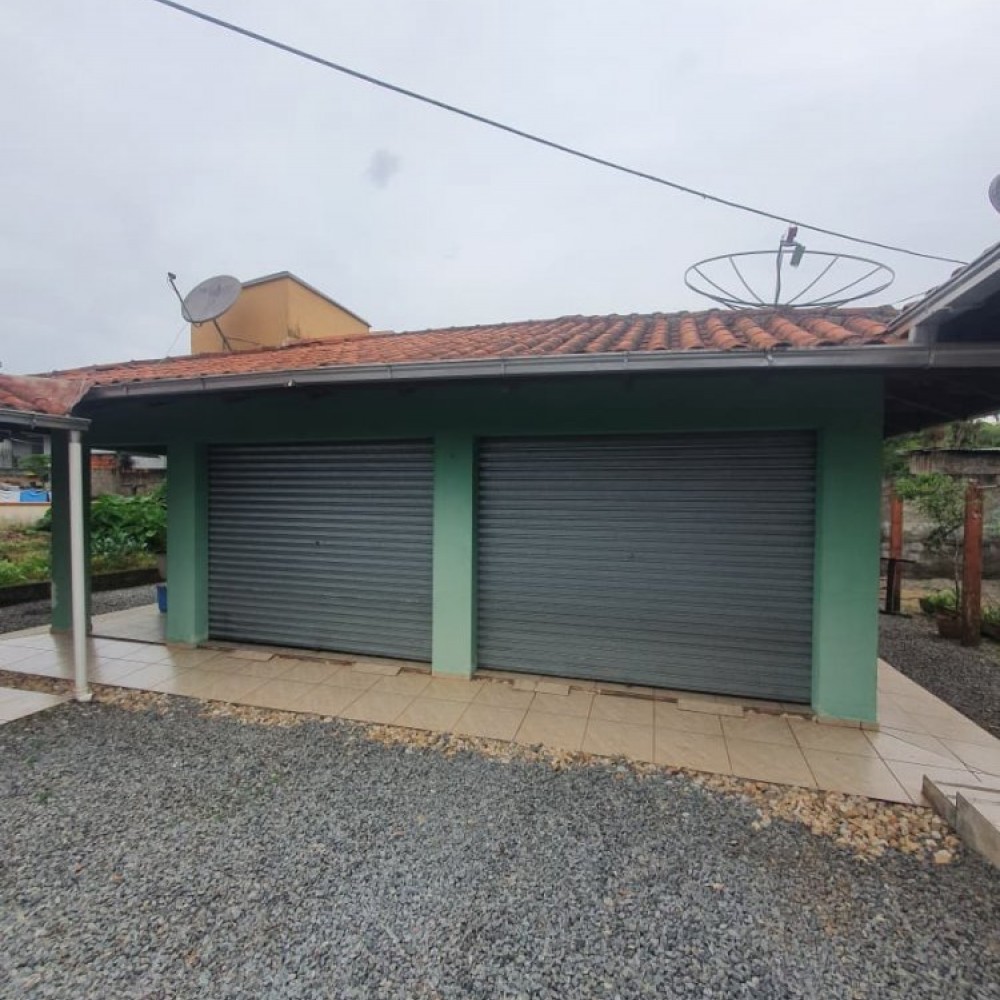 Duas casas em Tr�s Rios do Norte, Jaragu� do Sul 