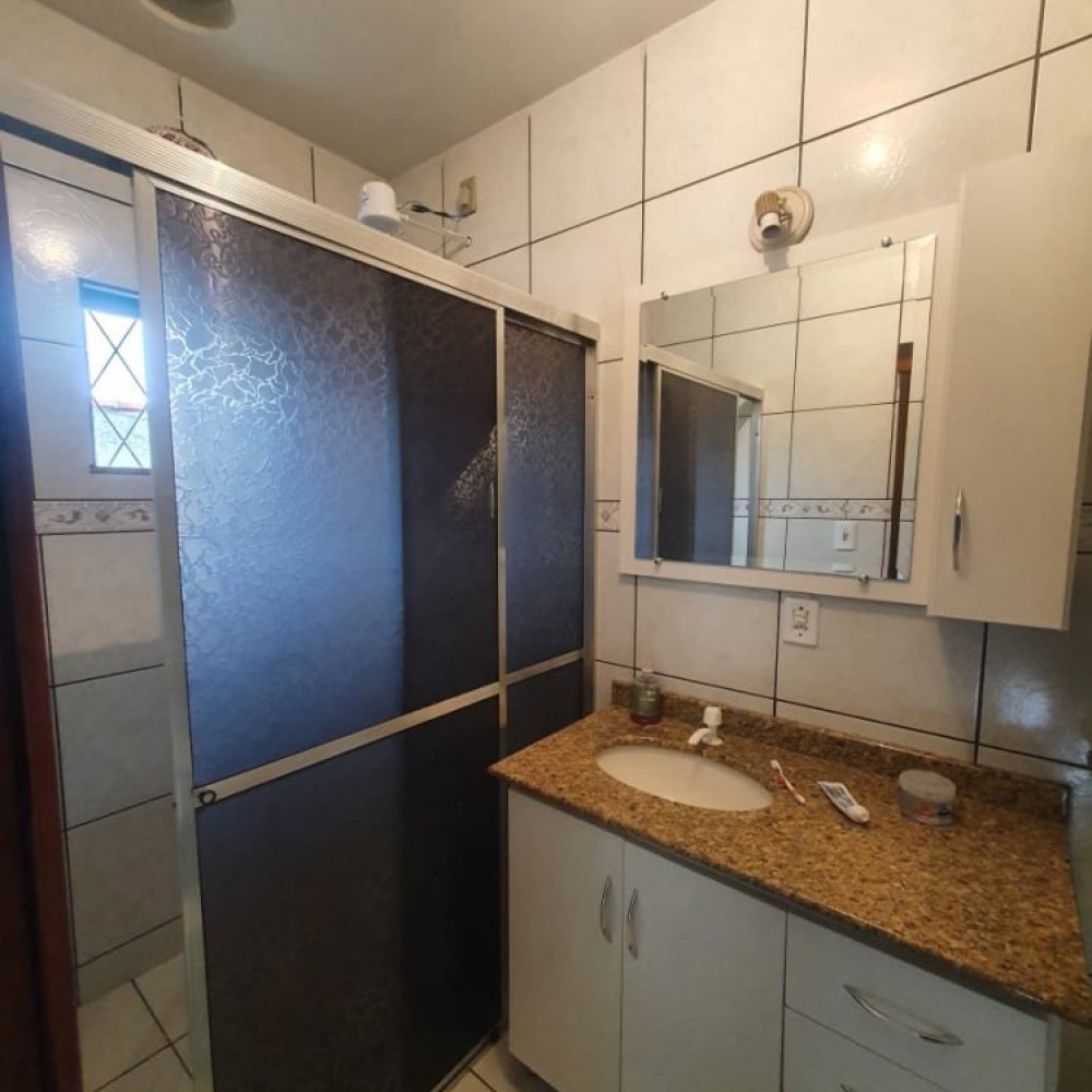 Duas casas em Tr�s Rios do Norte, Jaragu� do Sul 