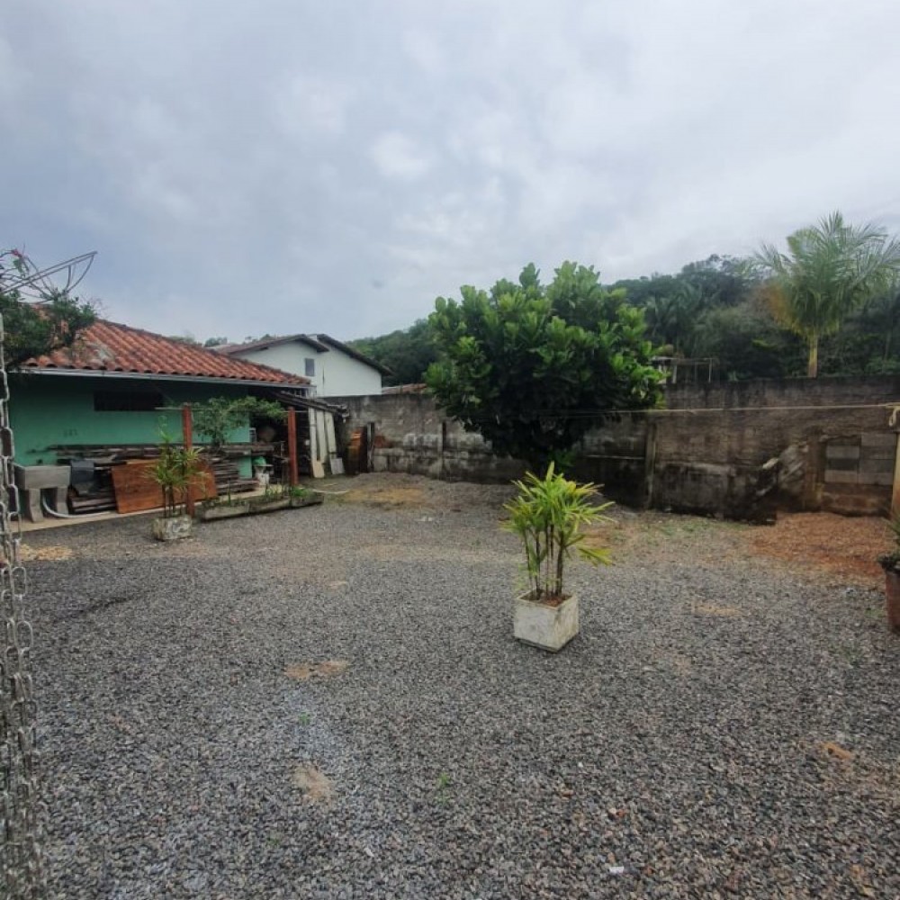 Duas casas em Tr�s Rios do Norte, Jaragu� do Sul 