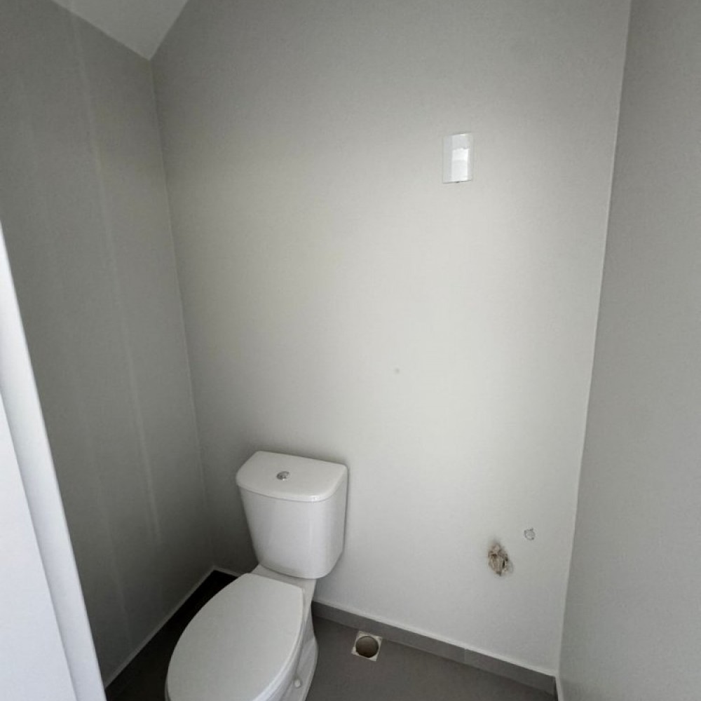 Geminado 2 Su�tes � Venda em Tr�s Rios do Sul  