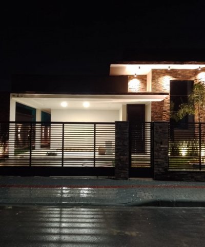 CASA SCHROEDER NO RIO HERN 