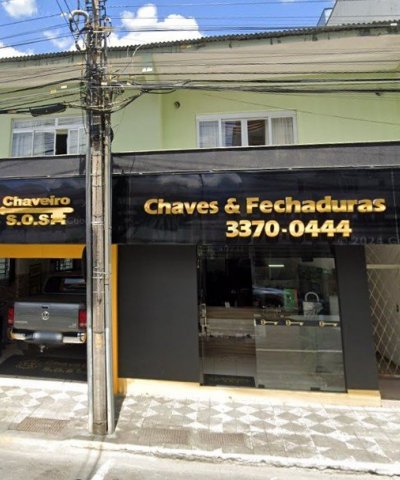 Vende-se Apartamento + Sala Comercial em Jaragu 