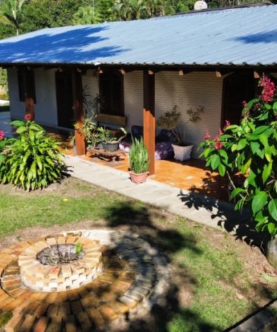 CASA NO BAIRRO SANTA LUZIA 