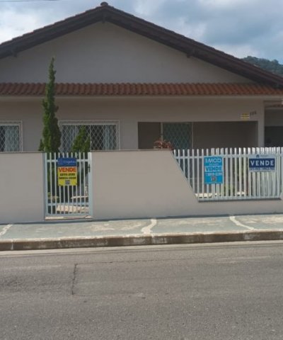 Casa Centro de Guaramirim