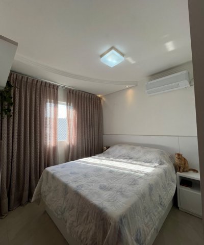 Apartamento 2 Quartos � Venda no Centro de Jaragu�